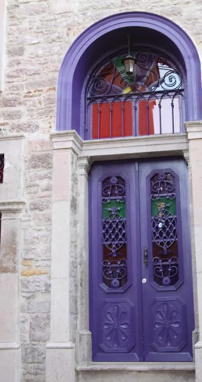 Lusin Hotel Ayvalik