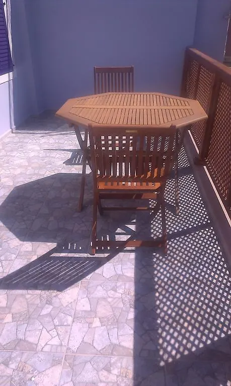 Lusin Hotel Ayvalik 2*,