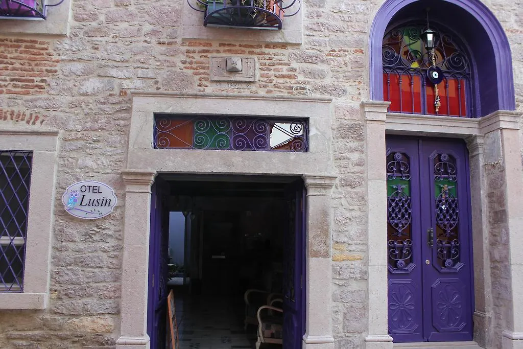 Lusin Hotel Ayvalik
